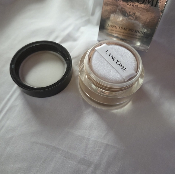 Lancôme Long Time No Shine Setting Powder Deep 0.52 OZ. - Picture 6 of 7